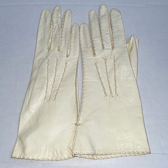 Nwot Vtg Marto Mate table cut cream colored lambskin gloves - Picture 1 of 8